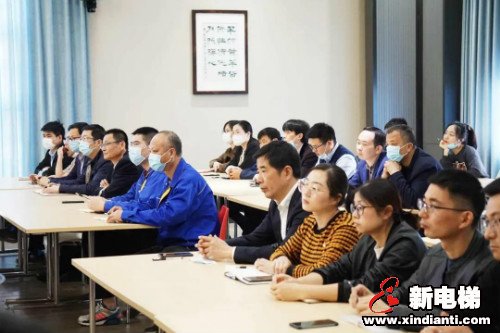 不忘初心，砥砺前行——巨人集团党委召开换届选举大会(图4)