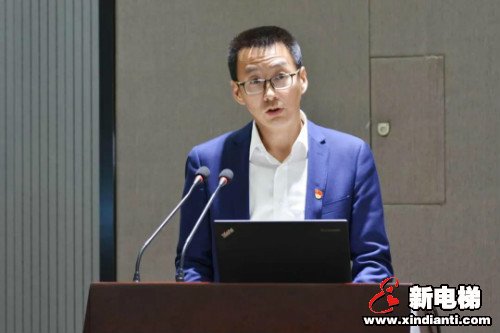 不忘初心，砥砺前行——巨人集团党委召开换届选举大会(图11)