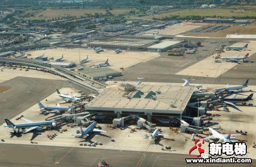 新电梯早新闻 8月3日，星期五，农历六月十四(图9)