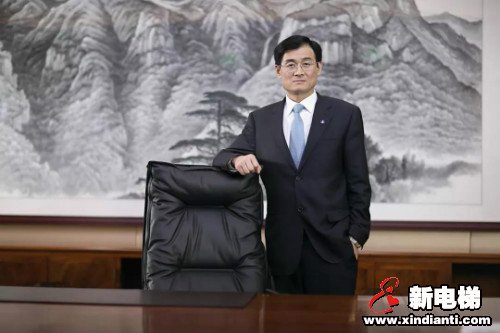 新电梯早新闻 8月27日，星期四，农历七月初九(图2)