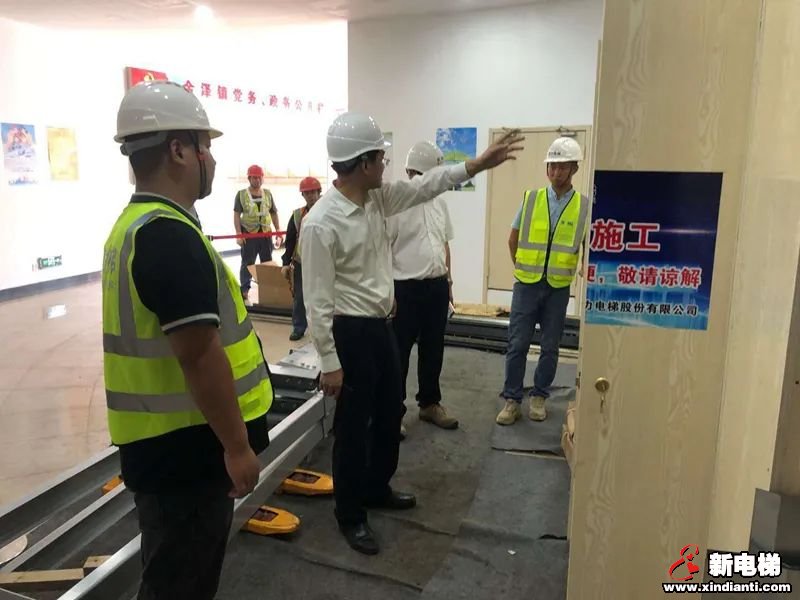 康力电梯董事长王友林现场慰问节日期间坚守一线的工程团队(图3)