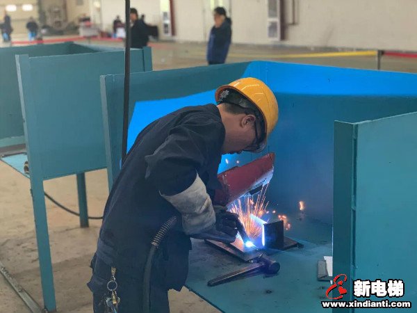 磨砺精进，“焊”动未来！康力电梯第九届质量月活动暨第八届焊接作业技能竞赛圆满结束(图4)