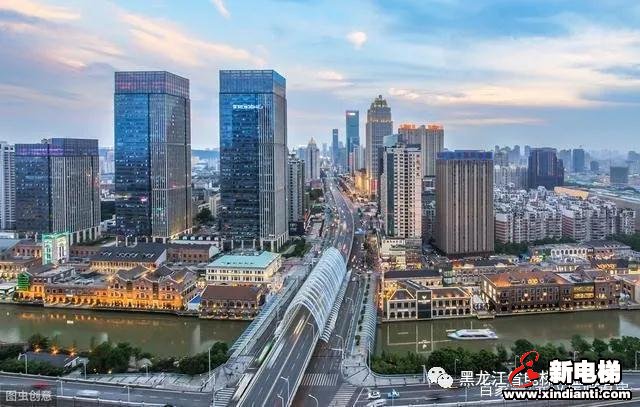 加装电梯=房价涨20%,业主们高兴坏了(图1) 加装电梯=房价涨20%,业主们高兴坏了(图1)