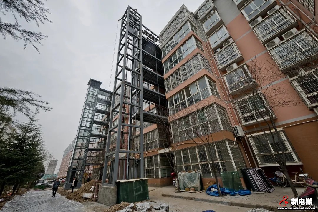 2021，既有建筑加装电梯将成经济内循环主动力之一(图1)