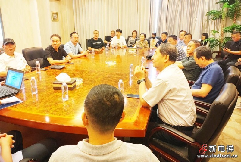 辽宁省电梯协会等开展“入企参观见学”活动，助力博林特电梯“安全生产月”！(图3)