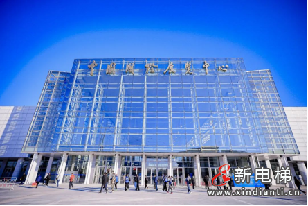 践行推动民族品牌全球发展使命 | 博林特荣获“北京国际工程采购大会电梯优选品牌”等两项殊荣(图1)