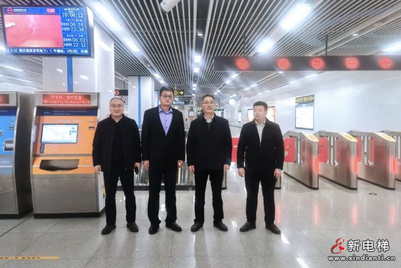 致敬“春节坚守者”| 康力电梯总裁朱琳昊新春赴一线 慰问服务团队(图2)