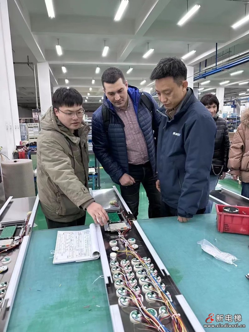 发展国际合作 携手共赢未来 | 俄罗斯经贸代表团来远大智能参观交流(图3)