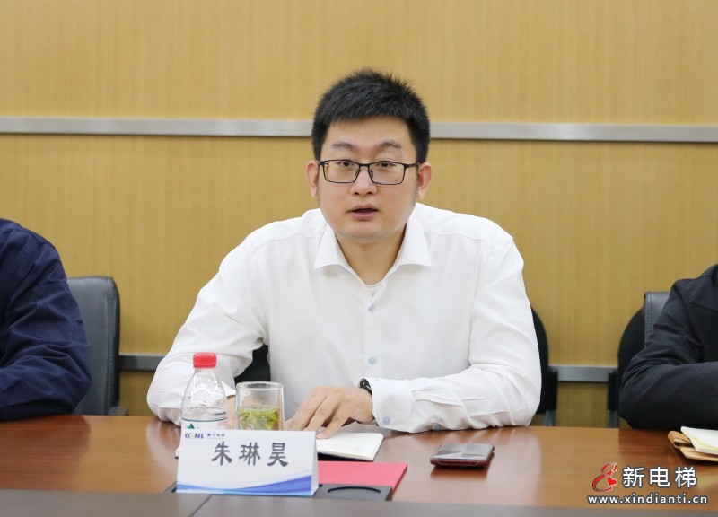 苏州市吴江区区长孙建江调研康力电梯(图3)