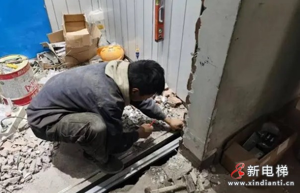 北京朝阳两部长期“带病”电梯得到更换