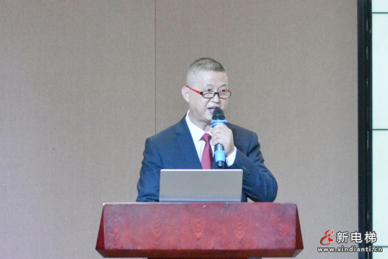 龙腾蛇舞迎新春 砥砺前行迈新程——巨龙电梯2025年迎春大会(图12)