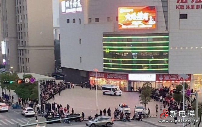 江西九江17岁学生打寒假工第一天头卡货梯遭遇不幸