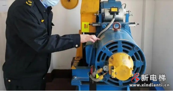 上海某电梯公司未按要求维保 致医院电梯“困人”被罚4.5万元