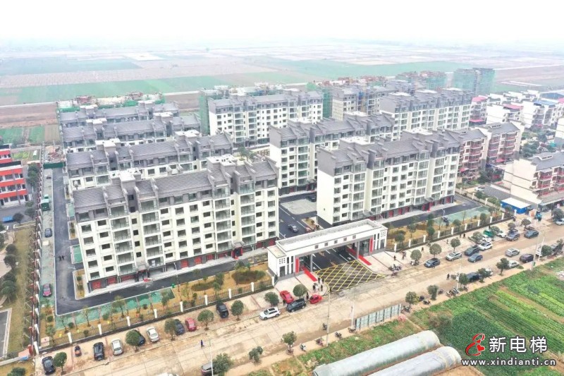 100台康力电梯驰援湖南岳阳华容县团洲垸灾后重建(图4)