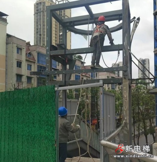 贵州安顺 采取“体检式排查+分阶段施工”模式对人行天桥无障碍电梯进行改造