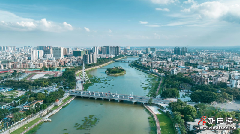 前往「好房子」，请搭乘LINVOL领沃电梯