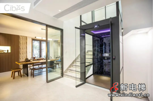 CIBES西柏思宜宾案例 | 玻璃井道里的艺术品