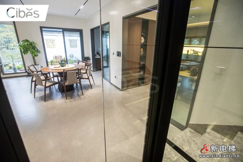 CIBES西柏思宜宾案例 | 玻璃井道里的艺术品(图8)