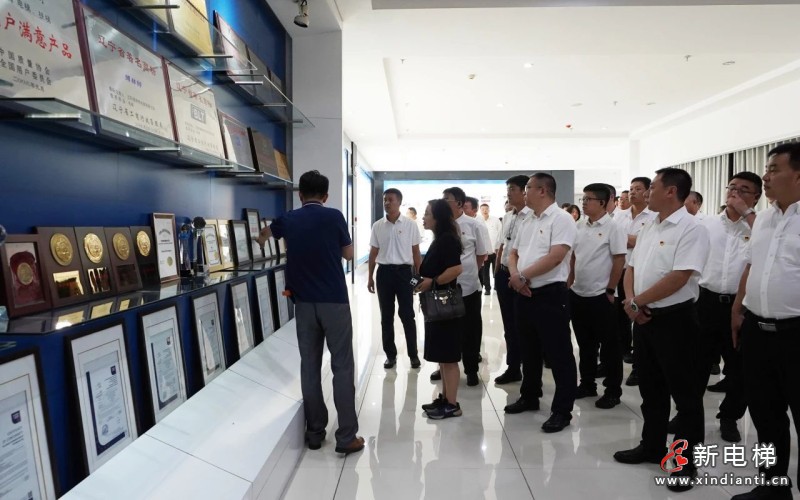 党建引领促发展 校企联动共提升 | 中共辽宁省委党校组织企业党组织参观远大智能博林特电梯(图4)