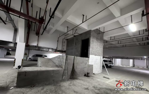 上海清韵雅苑小区酒店私建电梯事件已持续9个月未解决