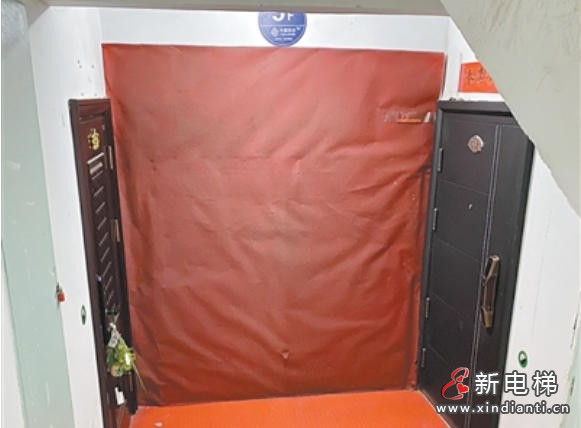 山西霍州某小区预留电梯口却多年未安装