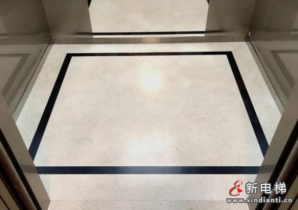 北京丰台芳城园电梯焕新颜：地板革升级告别坑洼