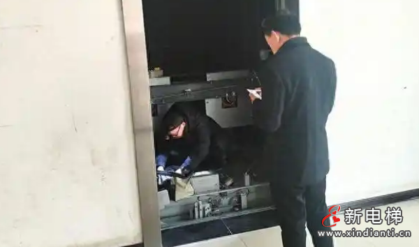 山西太原网格员高效抢修故障电梯 守护群众安全出行