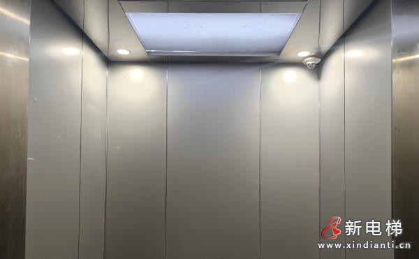 江苏无锡6580台老旧电梯焕新 居民告别“分批乘梯”烦恼