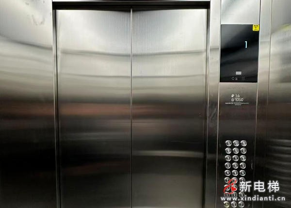 破解“上下难”！四川成都高新小区高龄电梯迎新升级