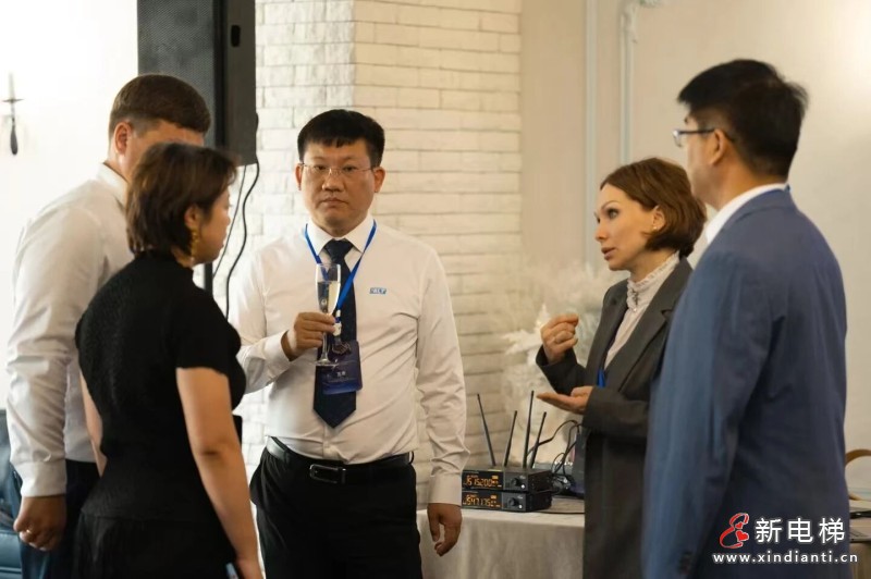 就要给你惊喜|远大博林特俄罗斯车里雅宾斯克专场推介会圆满落幕,以安全智造守护民生出行(图7) 就要给你惊喜|远大博林特俄罗斯车里雅宾斯克专场推介会圆满落幕,以安全智造守护民生出行(图7)