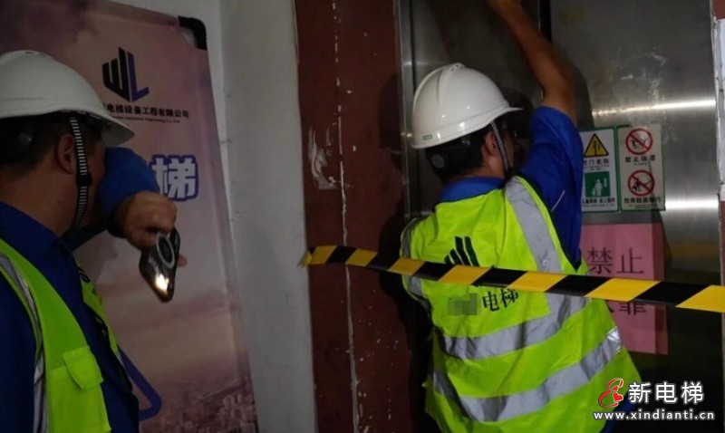 上海廊下镇13台老旧电梯实现“零元换新” 250户居民告别“爬楼难”