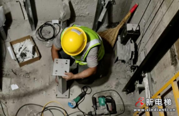 河北省遵化市全力推进老旧住宅电梯更新改造 114部电梯年底前投用